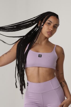 Top basic lilás